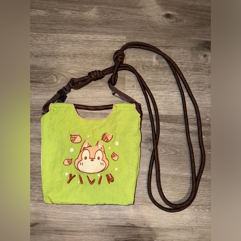 Kids Green Animal Crossbody Bag - Cute Chipmunk Design